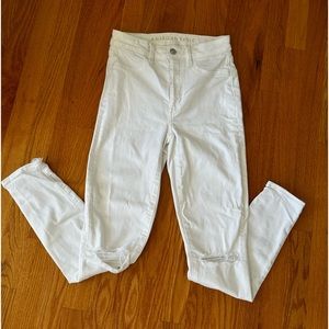 White american eagle jeans